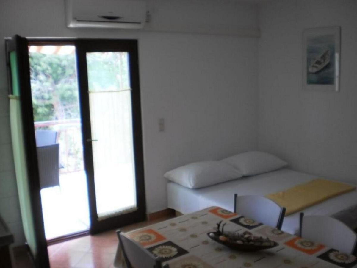 Apartment Tomislav Trogir Exterior foto