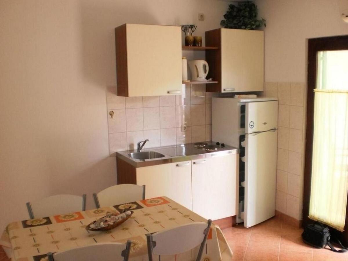 Apartment Tomislav Trogir Exterior foto